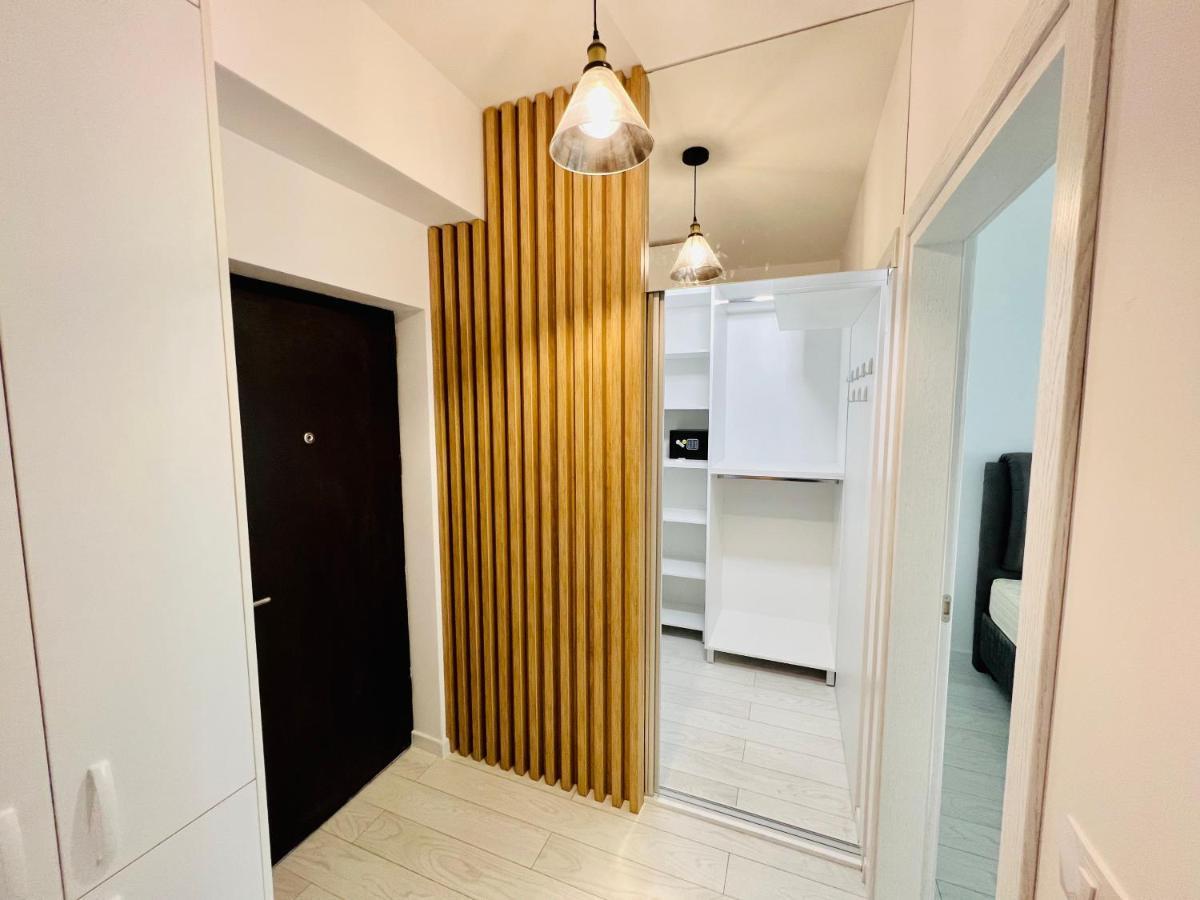 Altheda Living Zamca Apartment Suceava Bagian luar foto